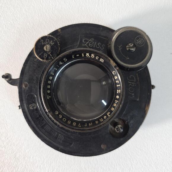 Carl Zeiss Jena Tessar 13.5cm f/4.5 Lens – Early 1900s Large Format Soft Focus